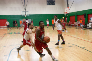 Hard Knock Hoops Dizzy Wright Drives to Basket